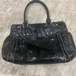 Longchamp Black Patent Leather Medium Hand Bag (14x10x5)